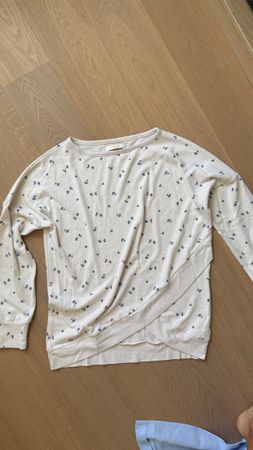 Triumph BaumwollePullover mit Blümchenmuster, Grösse S\M